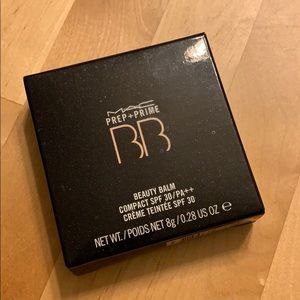 •MAC• Beauty Balm #extra light